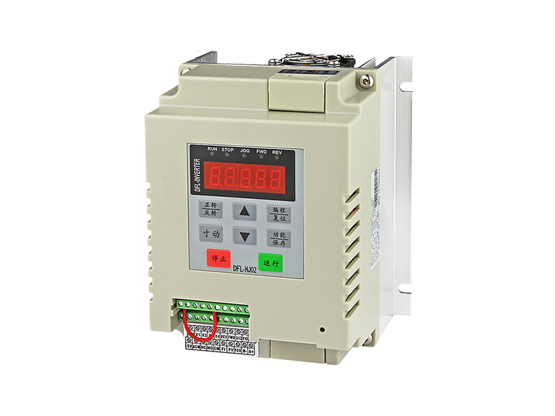 200N單相水泵變頻器，220V供水變頻器，恒壓供水變頻器