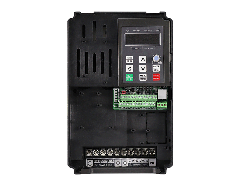 220轉(zhuǎn)380變頻器，單相220V輸入轉(zhuǎn)三相380V輸出變頻器