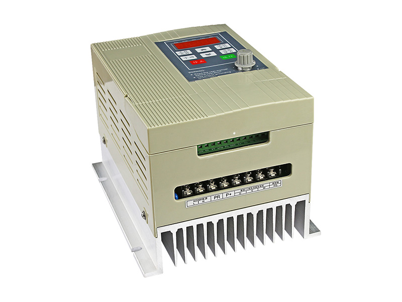 3000H雕刻機變頻器，雕刻機主軸變頻器，變頻器生產(chǎn)廠家，變頻器價格